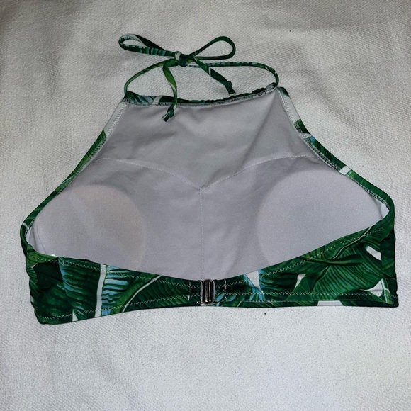 Beautiful, Ekouaer Green 2 Piece Swimwear, Size M - Picture 5 of 7